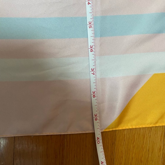 NWT Multi color scarf - Picture 7 of 7